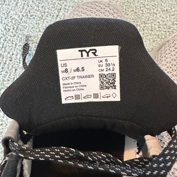 TYR CXT-2 Trainer - Picture 5 of 8